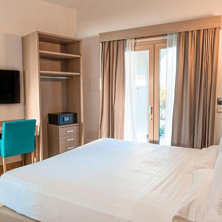 AQUA SARDINIA boutique hotel Budoni Extérieur photo
